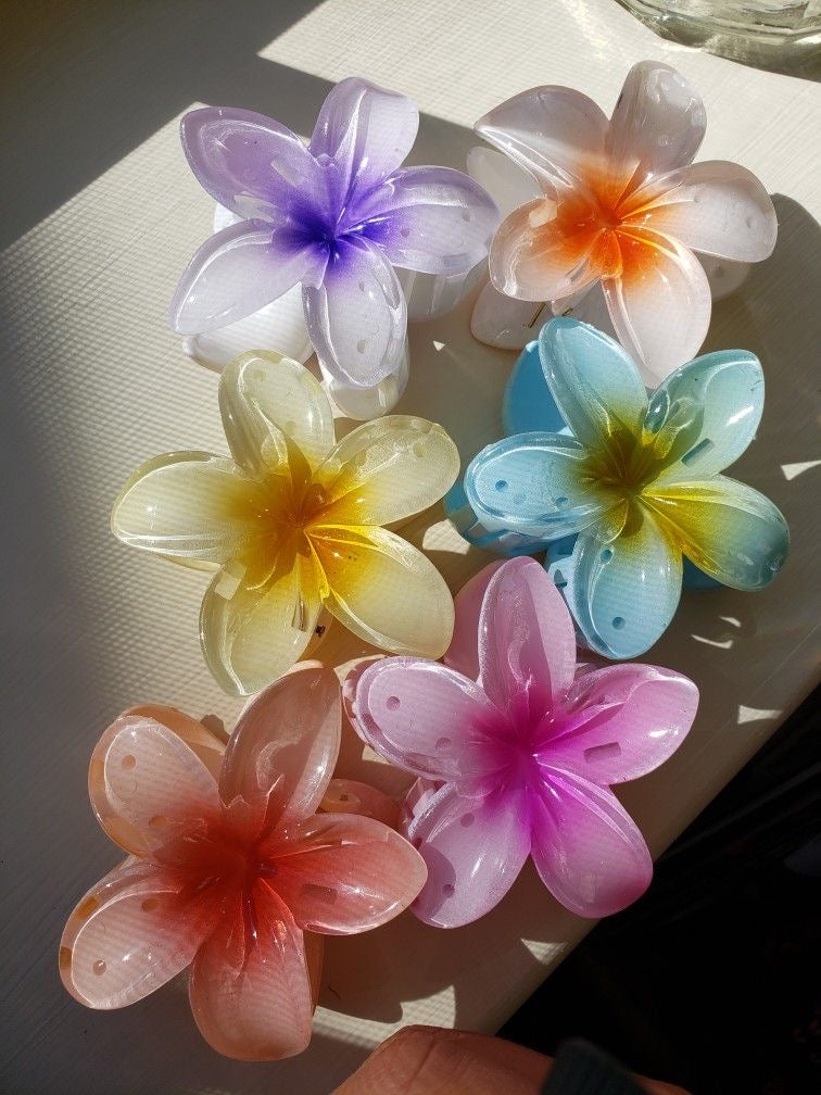 Flower Hair Claw Clips