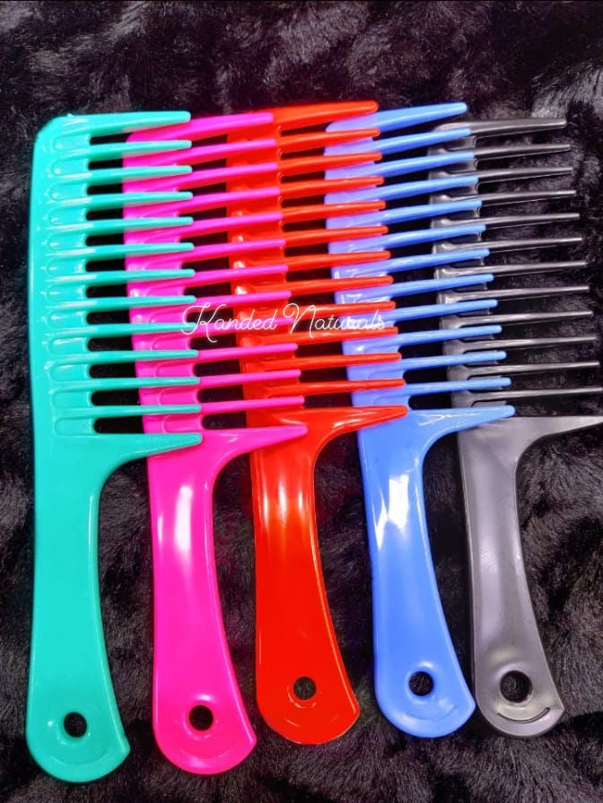 Wide-Tooth Comb